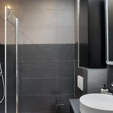 Pick A Flat's In Saint Louis - Quai Des Orfevres *